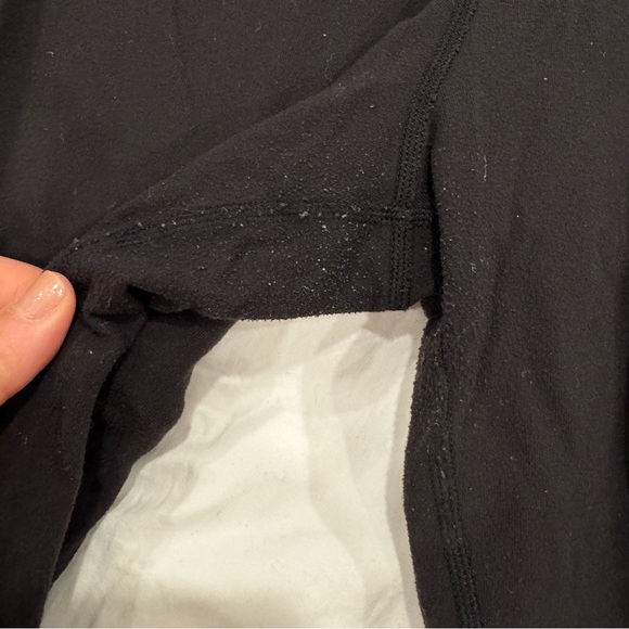 Lululemon women’s cropped jogger - 8/10 - Picture 4 of 7